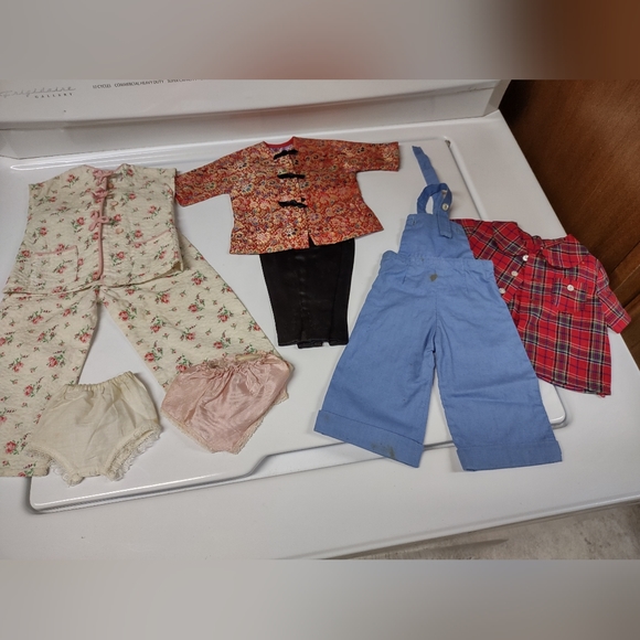 Vintage 1950's P-93 Toni Doll with Outfits - Picture 10 of 11